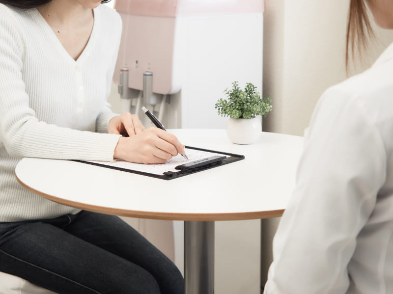 浮気調査を依頼するなら信頼できる探偵事務所へ無料相談を